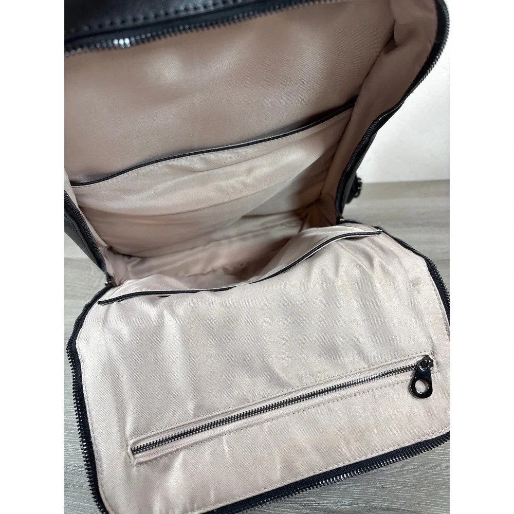 CALPAK Kaya 15